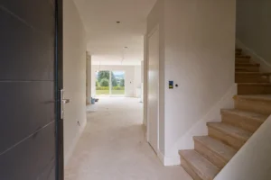 Ccmi penetrer avant — Intérieur d'une maison neuve avant la réception officielle en CCMI