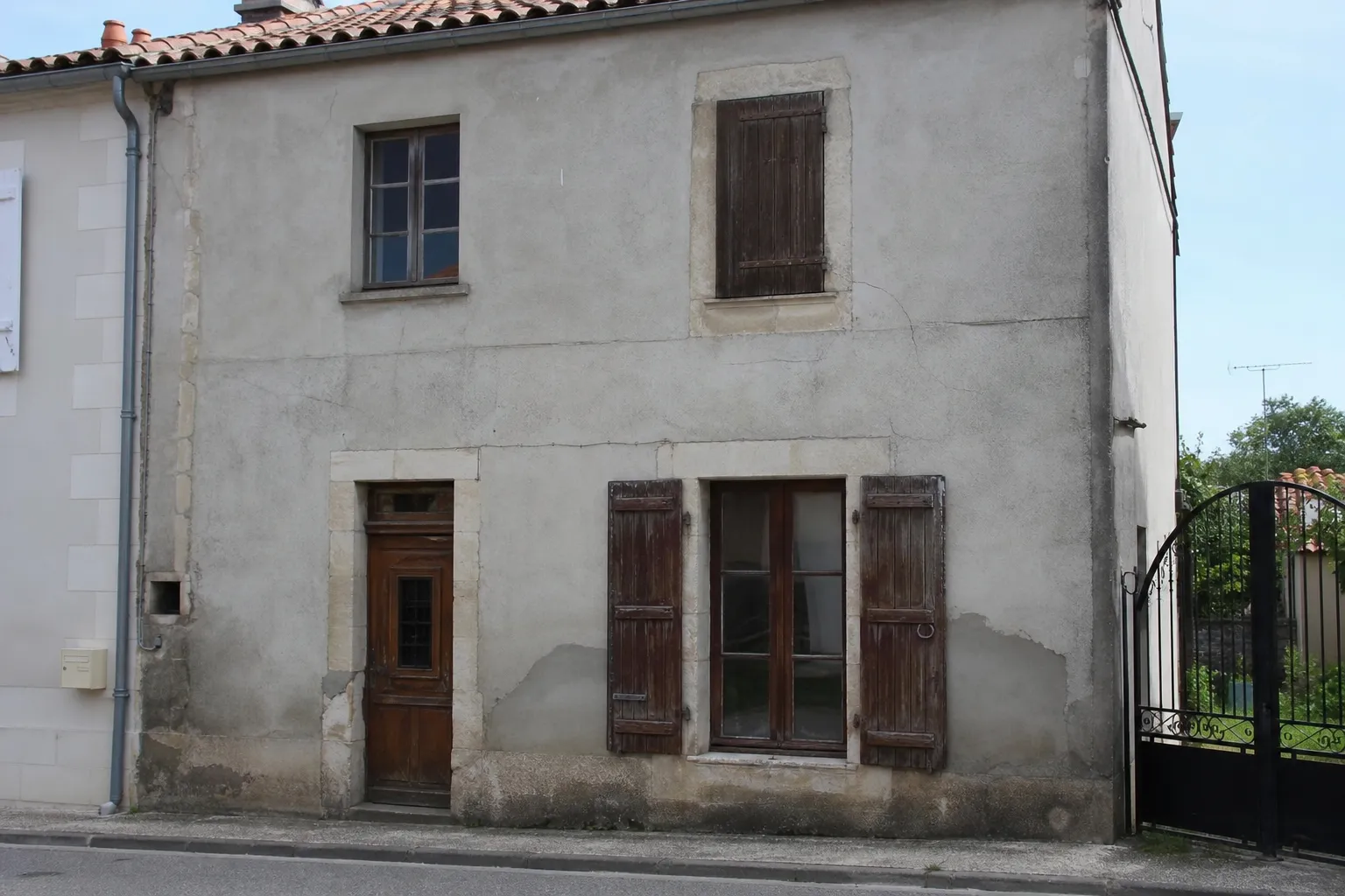 Refere preventif chantier — État des lieux d'une façade avant chantier voisin