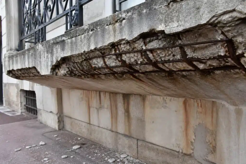 corrosion des armatures et eclatement du beton