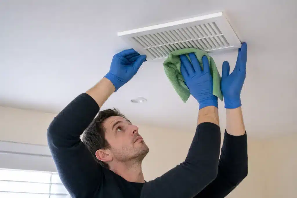 Nettoyage d une bouche de ventilation